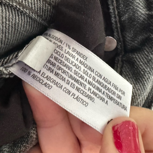 Highest Rise Distressed Mom Jeans Size 10 Black Grunge Aesthetic Ripped Retro - Picture 13 of 16